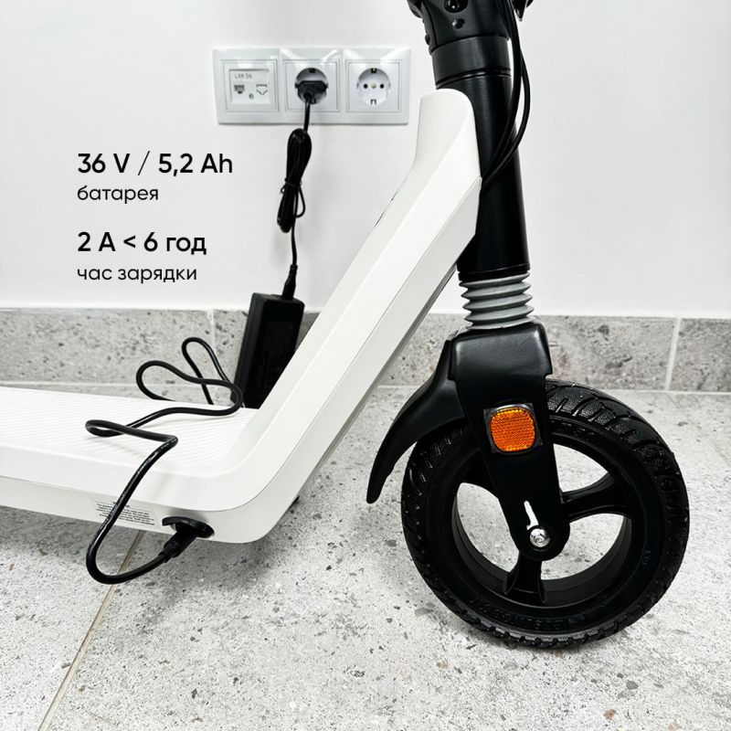 Електросамокат OKAI Zippy ES50С Black 8" 250W/500W, 5.2Ah, 20 km, 25 km/h, 10°, 13.5 kg