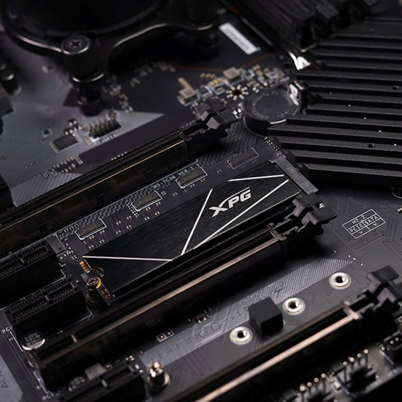Накопичувач SSD M.2 ADATA GAMMIX S70 BLADE 1TB 2280 PCIe 4x4 NVMe 3D NAND Read/Write:7400/5500 MB/sec