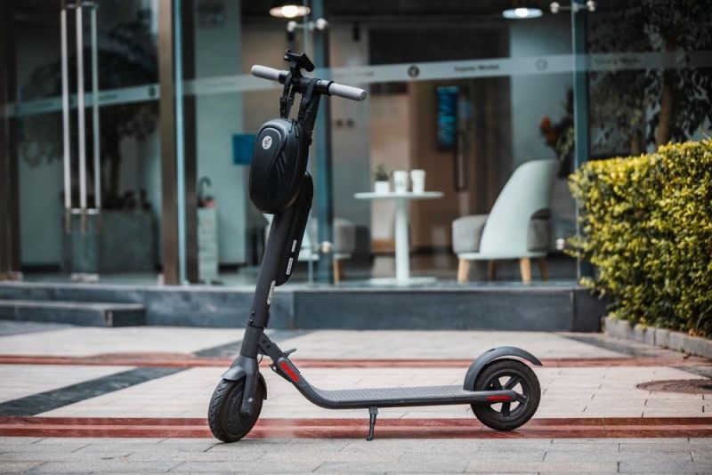 Сумка для електросамоката NINEBOT SEGWAY BLACK фронтальна