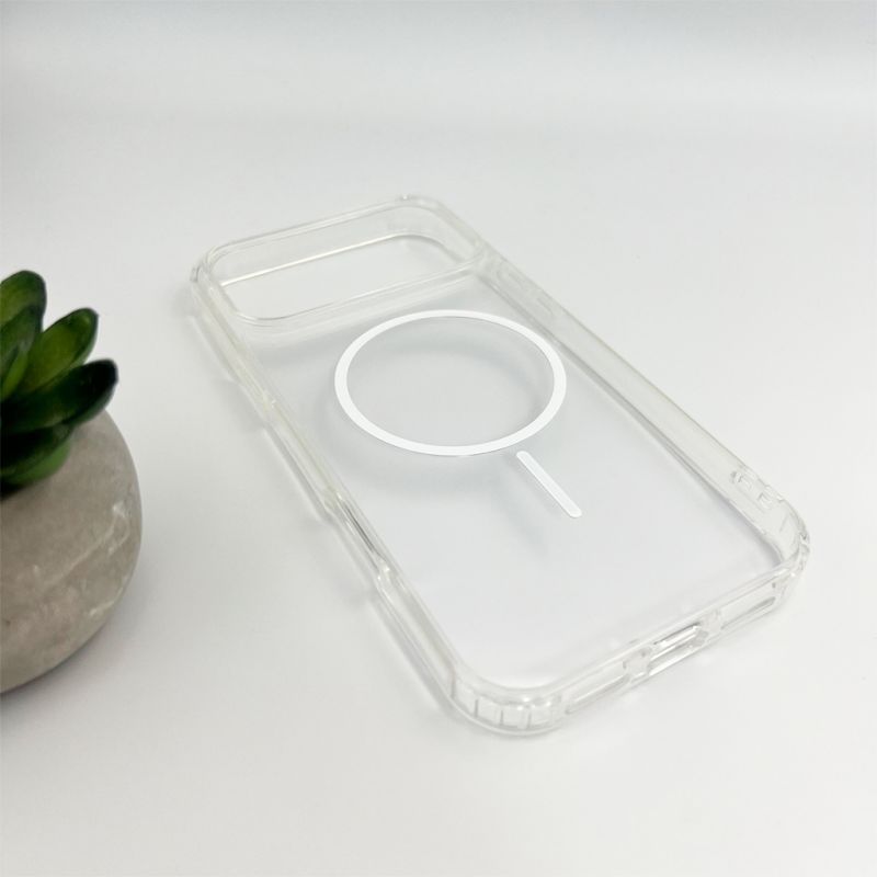 Чохол Cosmic Acrylic Thin Magnetic for Apple iPhone 17 Pro White
