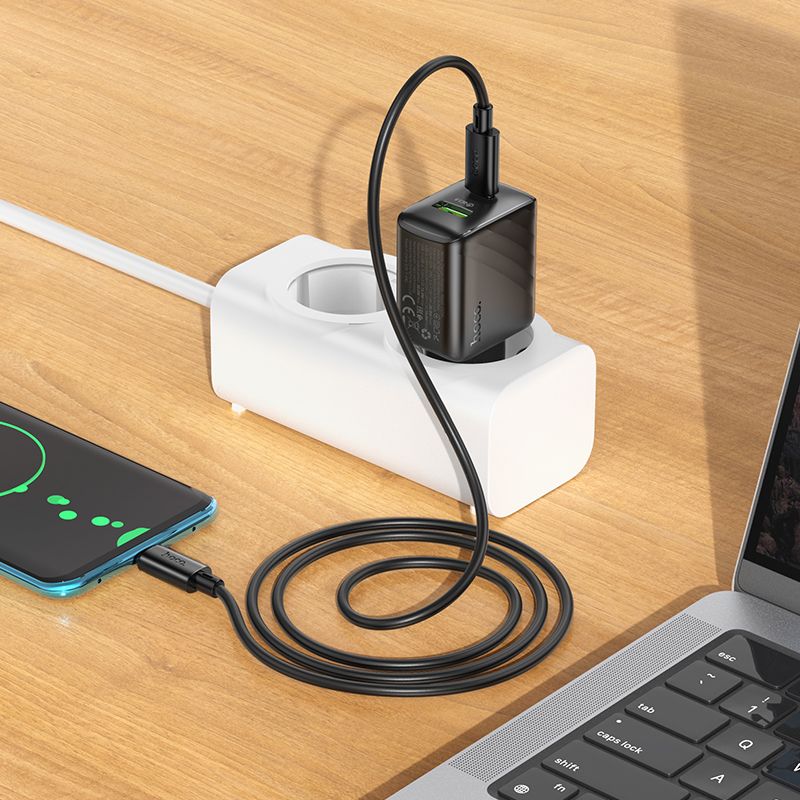 Мережевий зарядний пристрій з кабелем HOCO CS25A Rico PD20W+QC3.0 charger set(C to C) Black