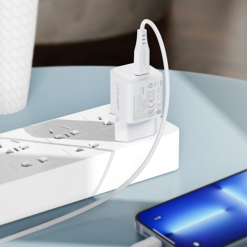 Мережевий зарядний пристрій ACEFAST A118 PD30W mini GaN USB-C fast charger