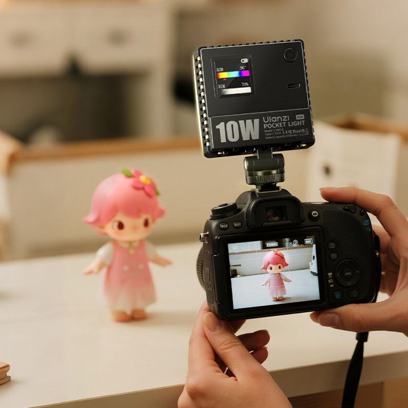 Накамерне світло Ulanzi C01RGB 10W Pocket light