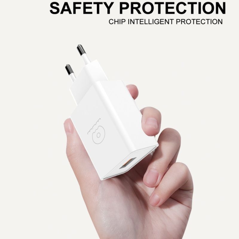 Мережевий зарядний пристрій WUW-C186 Single USB charger