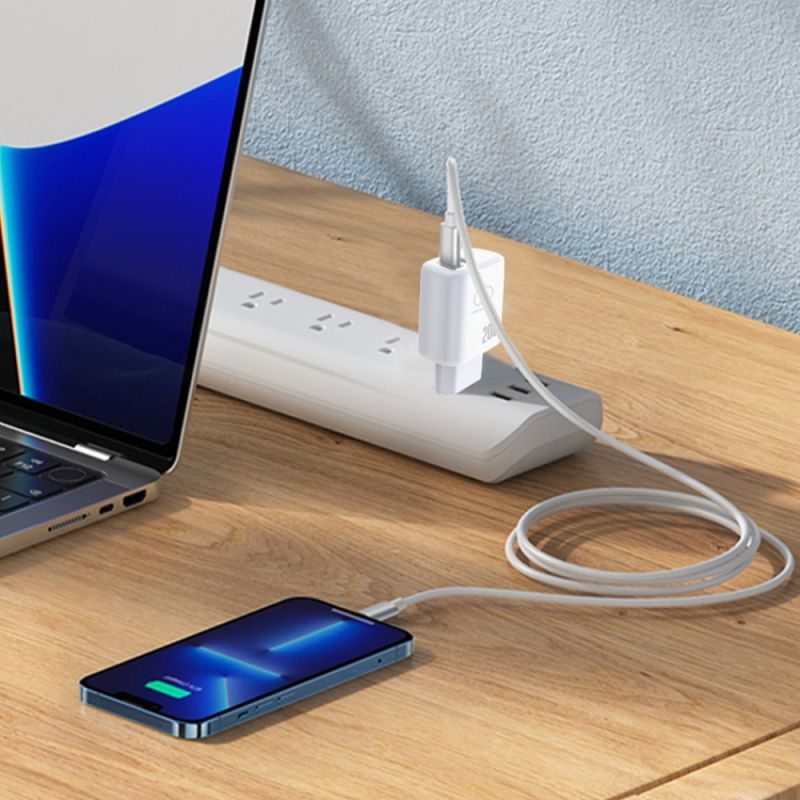 Мережевий зарядний пристрій WUW-C276 PD20W+QC18W