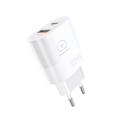 Мережевий зарядний пристрій WUW-C251 25W PD USB-C + USB QC3.0 18W