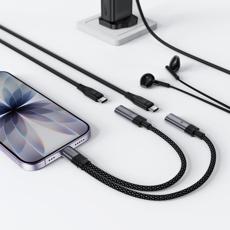 Аудіокабель ACEFAST J14 USB-C 2-in-1 charging audio adapter Black