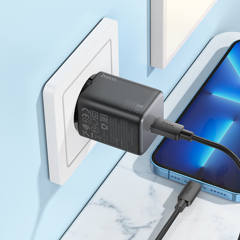 Мережевий зарядний пристрій HOCO N40 Mighty single port PD20W charger Black